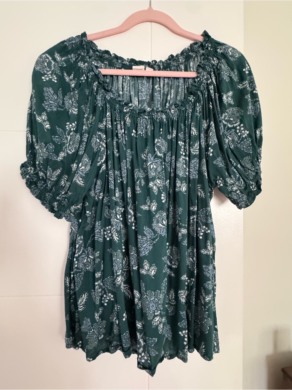 GAP Size Large Dark Teal Green Floral Smocked Peasant Blouse worn once